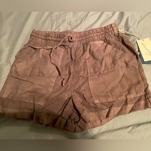 Linen shorts